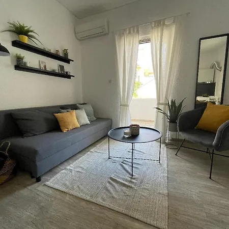 Cozy Porto Heli